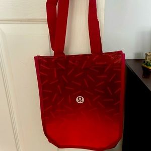 Lululemon shopping bag small